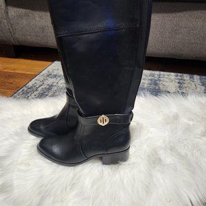 Womens Tommy Hilfiger Dryft size 8